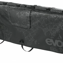 EVOC Tailgate Curve Ladeklappenschutz 5 EVOC Tailgate Curve Ladeklappenschutz -Vélos gravel Soldes AUT Eo3TGC EVOC TAILGATE CURVE BLACK 00 il